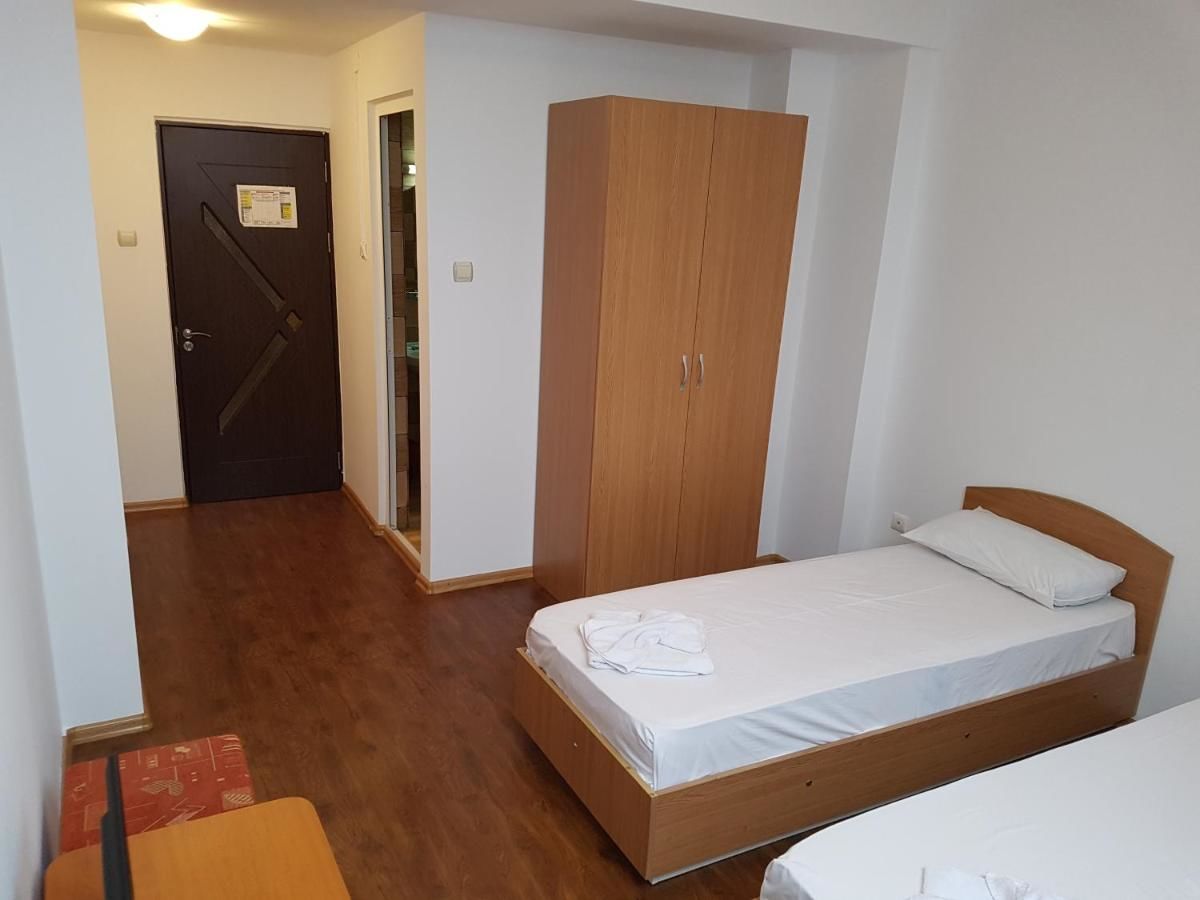 Гостевой дом Casa CIC Констанца-20